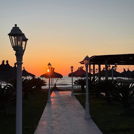 1Bedroom Holiday Apartment With Amazing View Golem,Durres Голем Екстер'єр фото