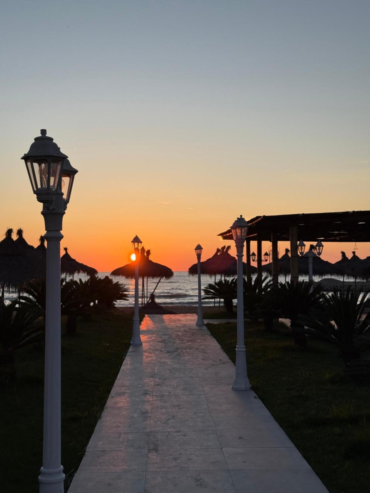 1Bedroom Holiday Apartment With Amazing View Golem,Durres Голем Екстер'єр фото